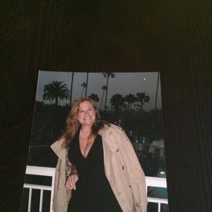 Meet your Posher, Samantha